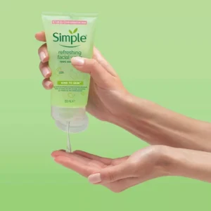 Sữa rửa mặt dạng gel (Facial cleansing gel) thích hợp với những làn da dễ kích ứng