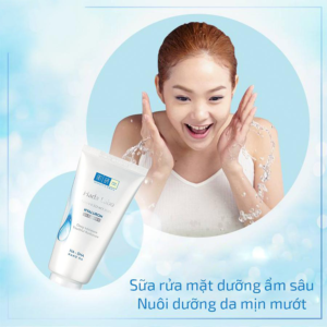 Sữa rửa mặt cho da dầu Hada Labo Advanced Nourish có khả năng cấp ẩm tuyệt vời và điều tiết chất nhờn cho làn da  hiệu quả